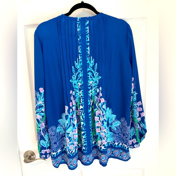 NWOT…Marilina Tunic. Lilly Pulitzer Blue flowy top. - Picture 2 of 4